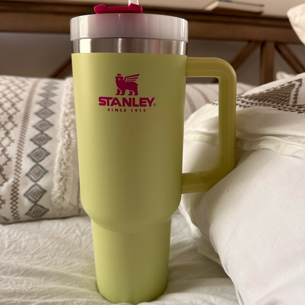 40 OZ STANLEY CUP